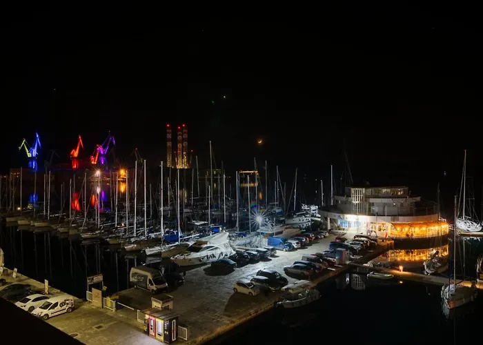 Harbour Pula